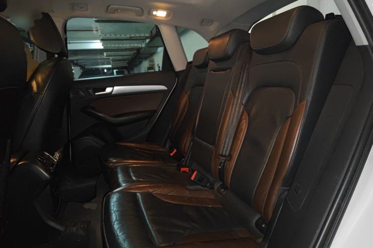 Used Audi Q5 2018 Collector's Edition 40 TFSI Technology Model