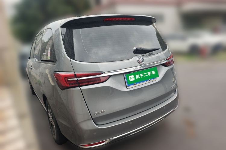 Used Buick GL8 2023 Land Executive Class Comfort Model
