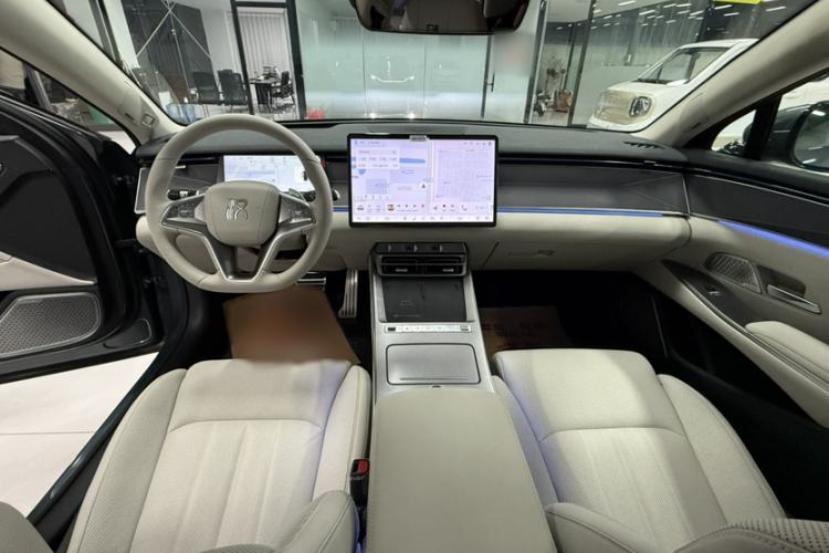 Used BYD Han L 2025 EV Four-Wheel Drive LiDAR Flagship Model