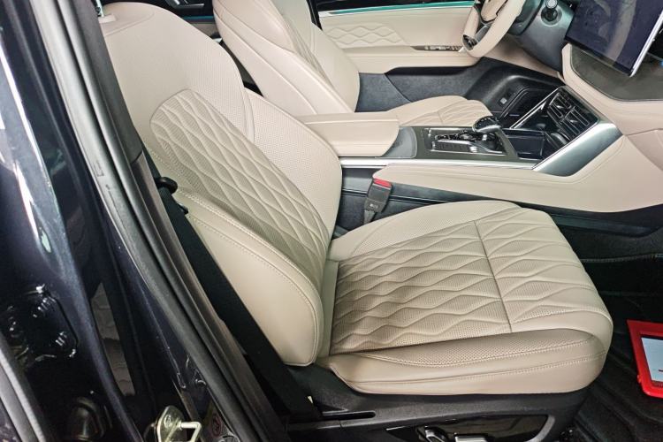 Used BYD Tang New Energy 2024 DM-i Champion Edition 200KM Deluxe Model