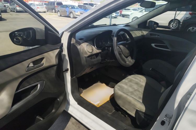 Used Chevrolet Sail 2015 Sail 3 1.5L Manual with Ideal Sunroof Edition
