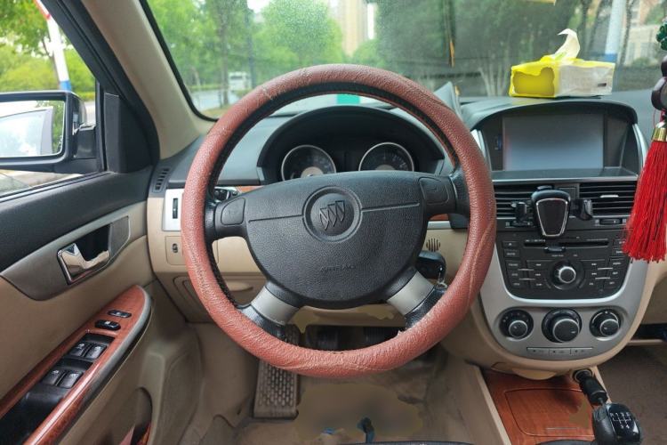Used Buick Excelle 2011 1.6 LE-MT