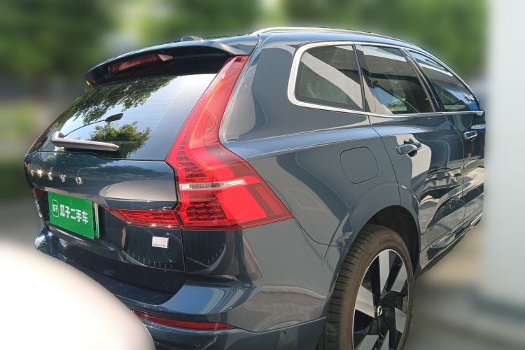 Used Volvo XC60 New Energy 2024 T8 Plug-in Hybrid Long-Range All-Wheel Drive Smart Luxury Edition