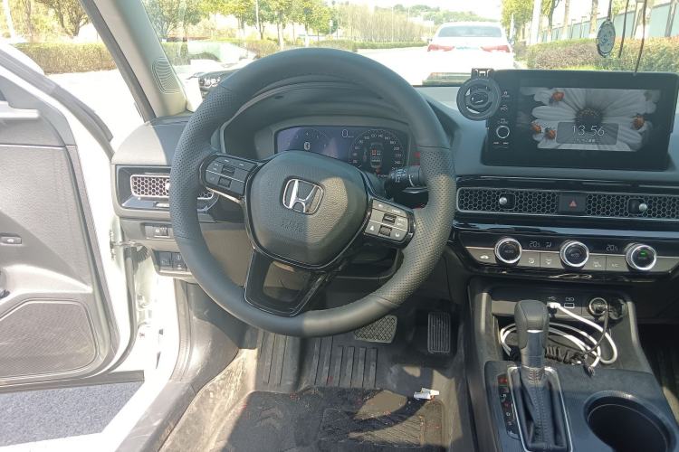 Used Honda Civic 2022 240TURBO CVT Dynamic Edition