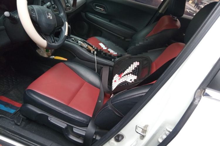 Used Honda Vezel 2017 1.8L CVT Front-Wheel Drive Pioneer Edition