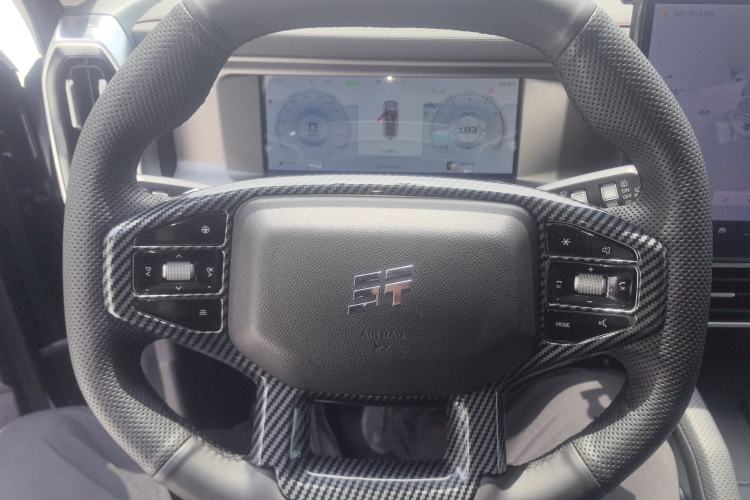 Used JETOUR Traveler 2023 2.0T All-Wheel-Drive CrossPRO Steering Wheel