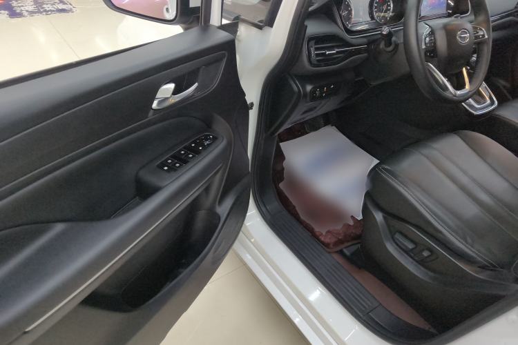 Used GAC Trumpchi M6 2021 270T DCT Luxury Edition (7-seater)
