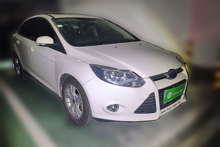 Used Ford Focus 2012 Sedan 1.6L Automatic Fashion Edition