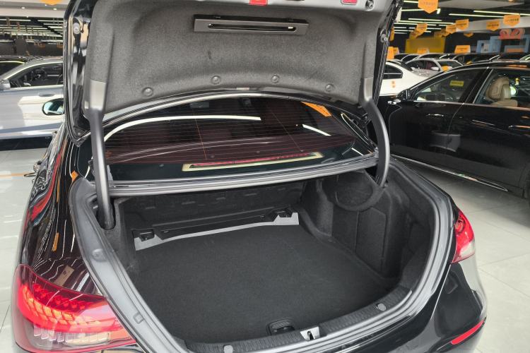 Used Mercedes-Benz E-Class 2021 Facelift E 300 L Stylish Edition
