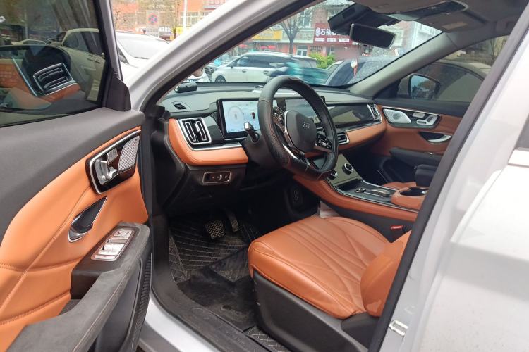 Used JETOUR Shanhai L7 2024 1.5T 120km ULTRA 7-Seater Driver Seat