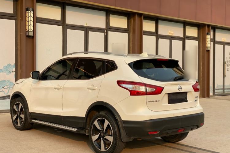 Used Nissan Qashqai 2017 2.0L CVT Smart Enjoyment Version China V Standard Exterior 3