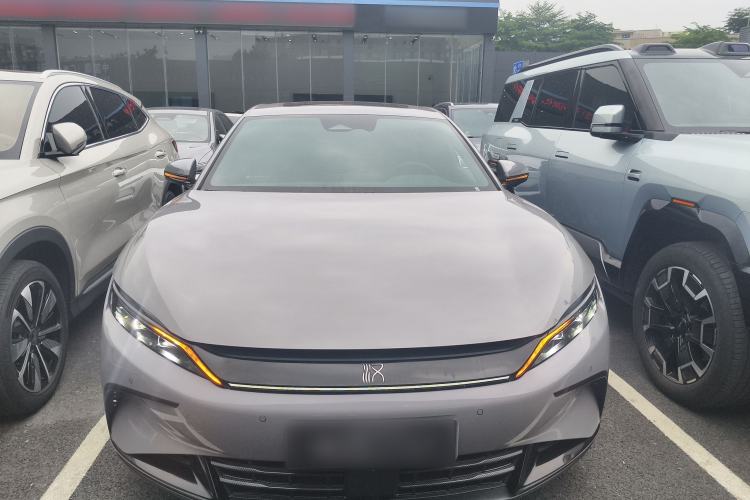 Used BYD Han 2025 DM-i 125KM Prestige Model