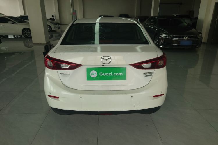 Used Mazda 3 Axela 2014 Sedan 1.5L Automatic Luxury Model Rear