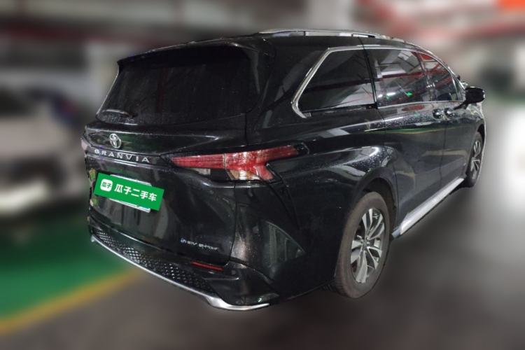 Used Toyota Granvia 2024 2.5L Hybrid Prestige PLUS Four-Wheel Drive Version Rear Right 45 Deg