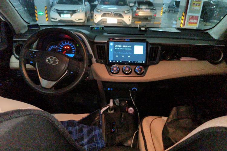 Used Toyota RAV4 2013 2.0L CVT Two-Wheel Drive Urban Edition
