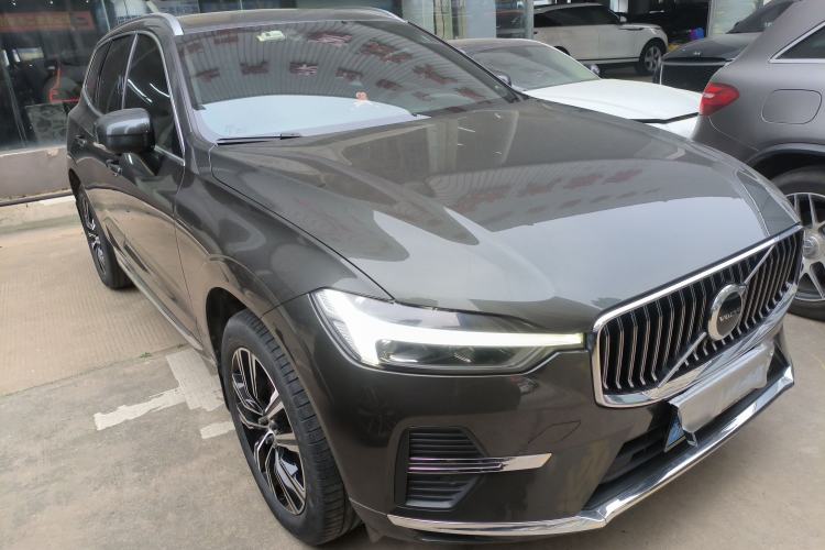 Used Volvo XC60 2022 B5 4x4 Smart Luxury Edition
