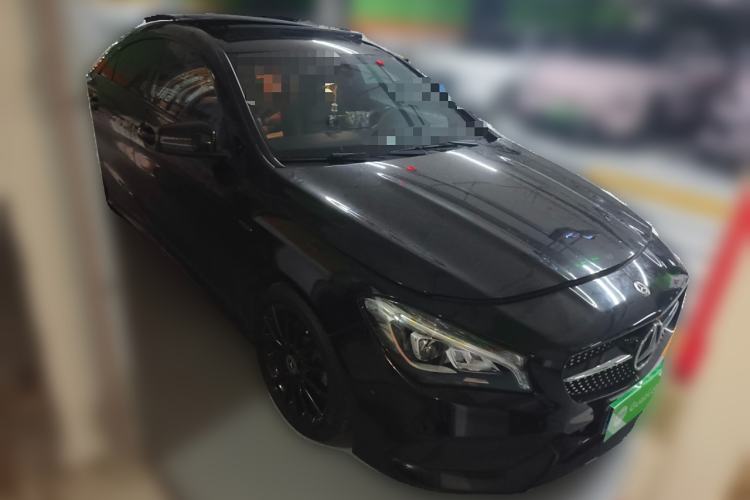 Used Mercedes-Benz CLA 2019 CLA 200 Night Edition Front Right 45 Deg