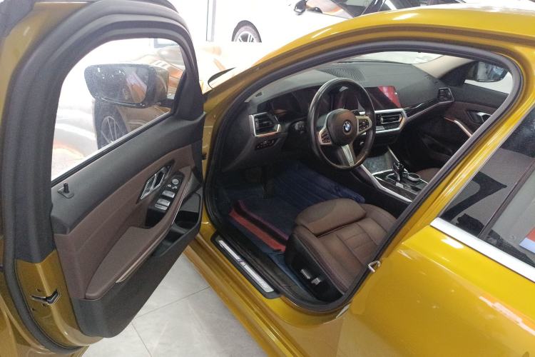 Used BMW 3 Series 2020 Restyled 325Li M Sport Package Driver Seat