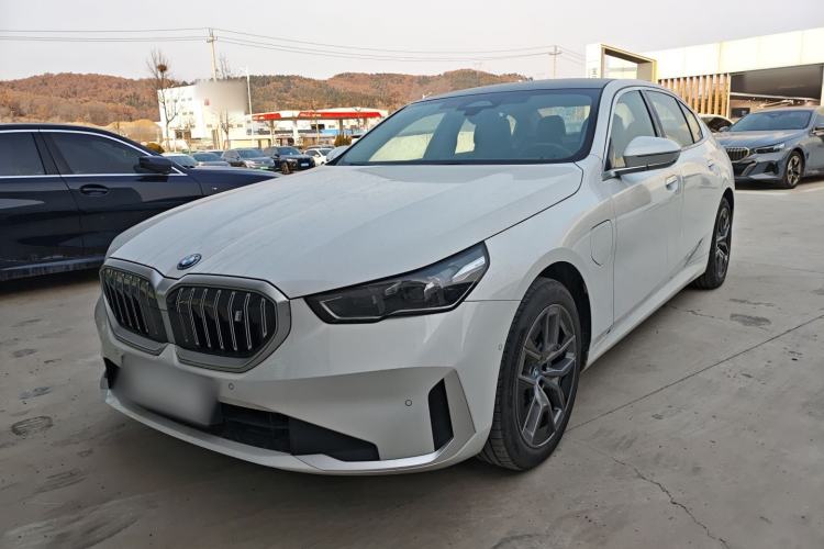 Used BMW i5 2024 eDrive 35L Luxury Package