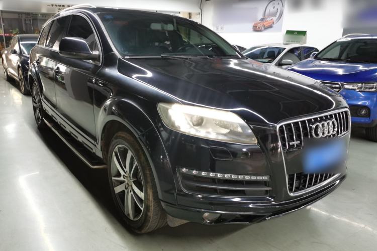 Used Audi Q7 2014 35 TFSI Off-road Model
