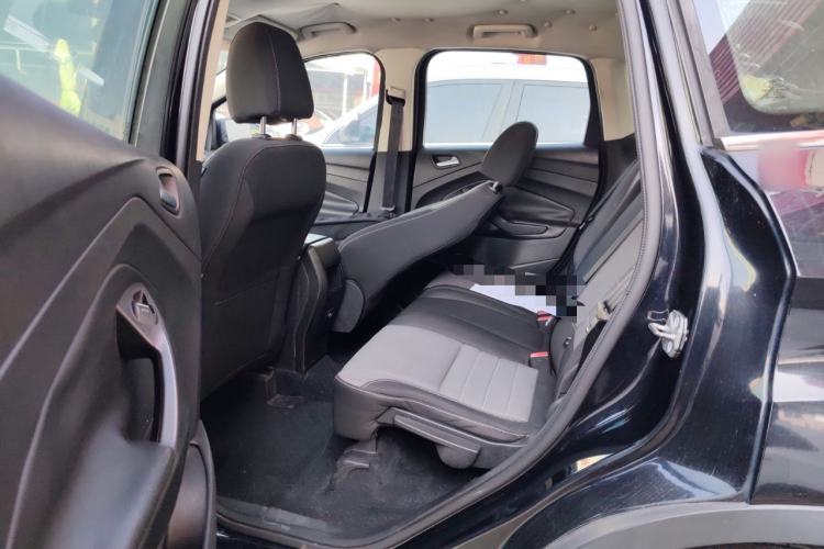 Used Ford Kuga 2013 1.6L GTDi Two-Wheel-Drive Comfort Model