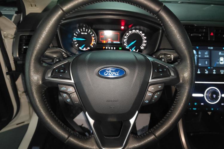 Used Ford Mondeo 2018 EcoBoost 180 Smart Control Fashion Model China V Standard Steering Wheel