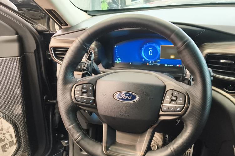 Used Ford Explorer 2020 EcoBoost 285 4x4 Titanium Edition 7-Seater
