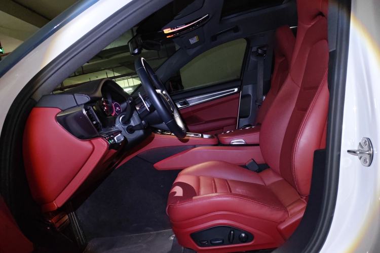 Used Porsche Panamera 2023 Facelifted Panamera 2.9T Platinum Edition