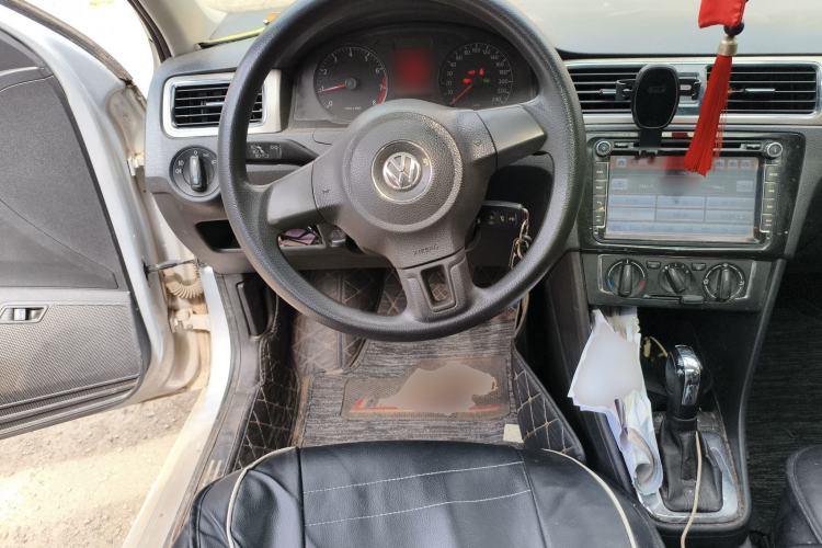 Used Volkswagen Santana 2013 1.6L Automatic Comfort Edition