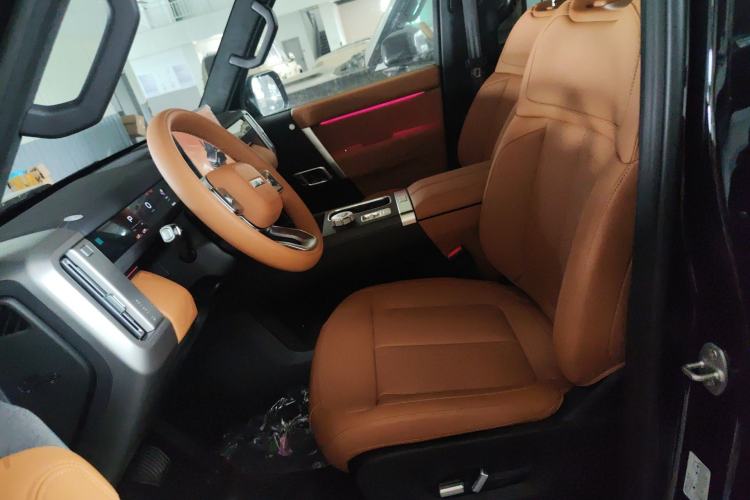 Used iCAR V27 2026 Model 200KM Four-Wheel Drive Falcon 500