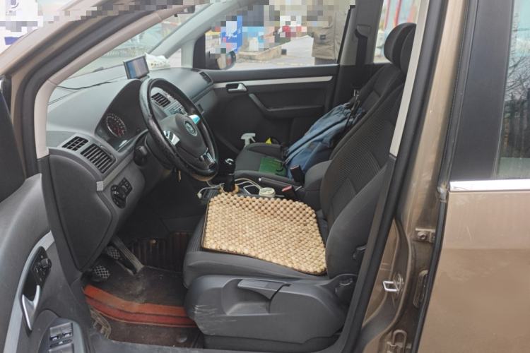 Used Volkswagen Touran 2015 1.4T Manual Fashion Edition 5-Seater
