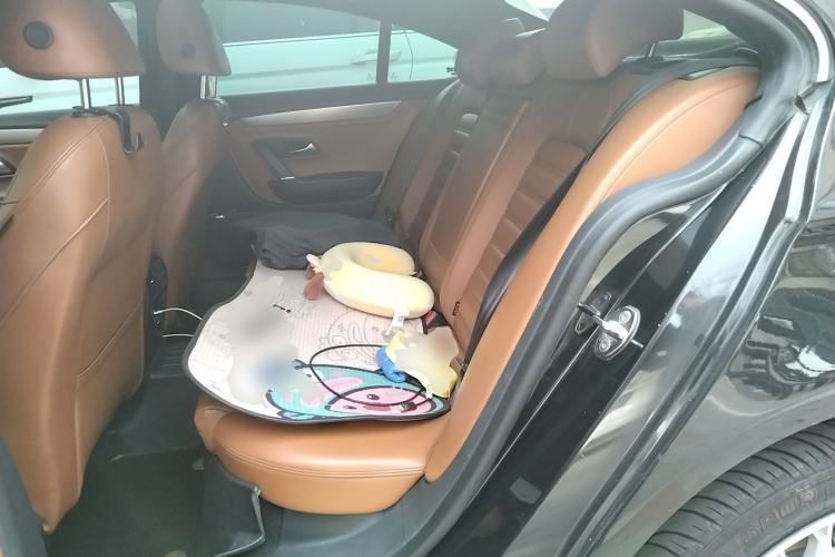 Used Volkswagen FAW-Volkswagen CC 2012 2.0 TSI Ultimate Edition Left Rear Seat