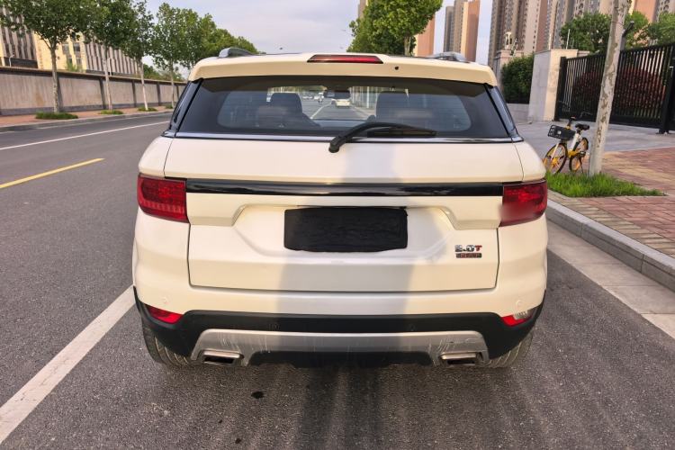 Used Land X7 2016 2.0T Panoramic Prestige Edition Exterior 4