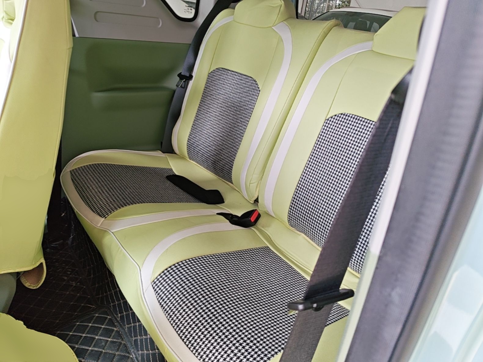 Geely Galaxy Panda 2025 210 km – Yuanqi Bear — снимка 20
