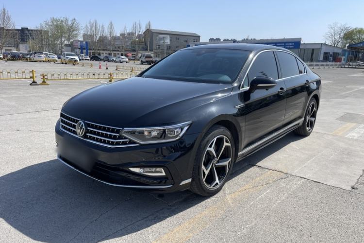 Used Volkswagen Magotan 2023 2 Million Units Commemorative Edition 330TSI DSG Luxury Version