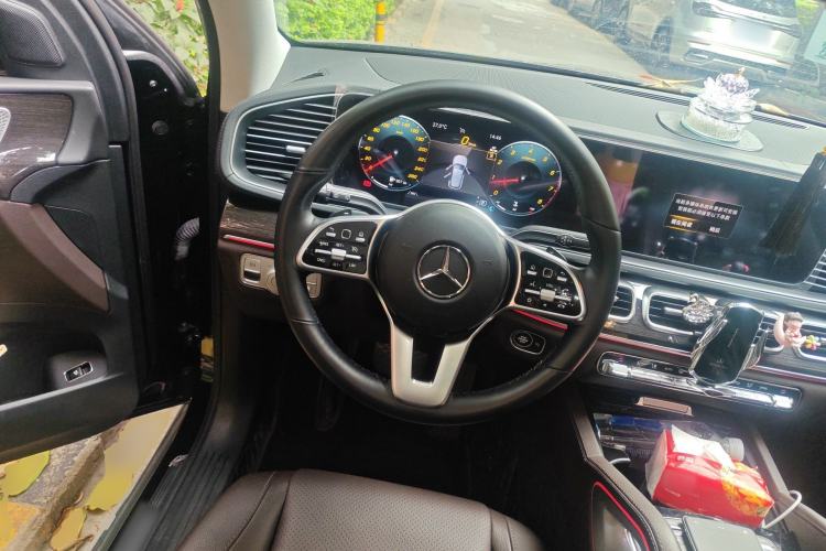 Used Mercedes-Benz GLE 2023 GLE 350 4MATIC Stylish Model
