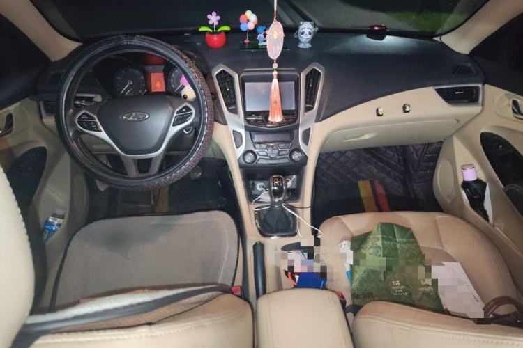 Used Chery Arrizo 7 2015 1.6L Manual ZhiShang Edition
