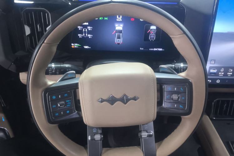 Used Formula Leopard Leopard 8 2025 Smart & Brave Flagship Edition 7 Seats