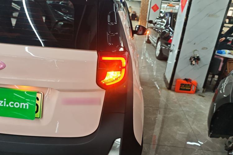 Used Chery Little Ant 2022 Restyled Version Sweet Pink Edition Half-Sugar Version 30.6 kWh 30 kW 301 km
