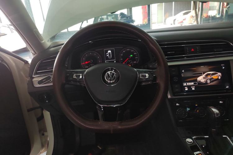 Used Volkswagen Lamando 2019 280TSI DSG Comfort Edition China VI standard
