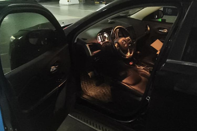 Used Jeep Cherokee 2016 2.4L Leading Edition
