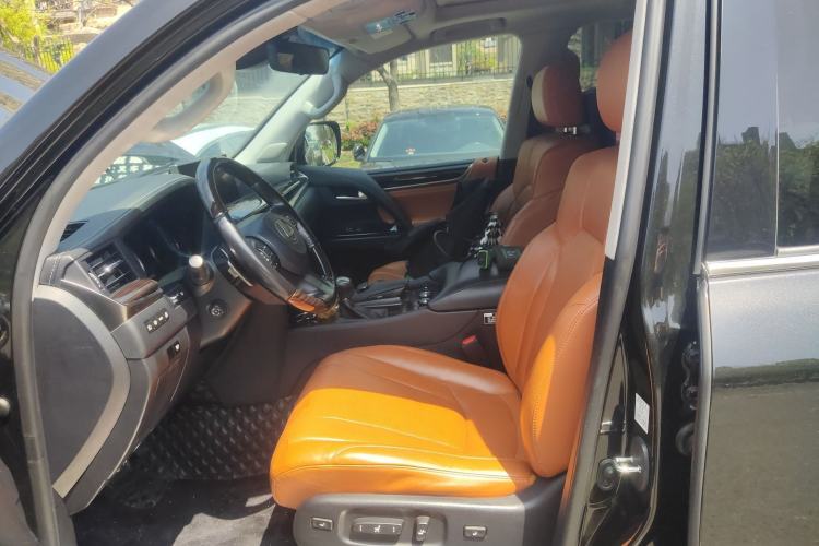 Used Lexus LX 2017 570 Prestige Luxury Edition Left Front Seat