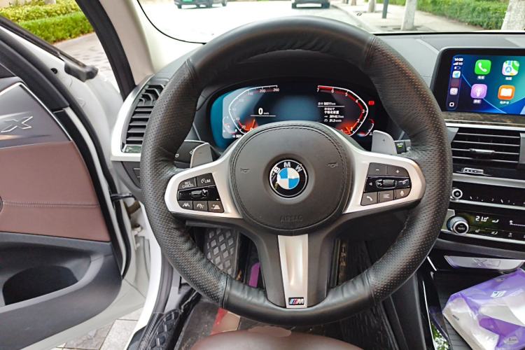 Used BMW X3 2020 xDrive30i Luxury Model with M Sport Package Steering Wheel