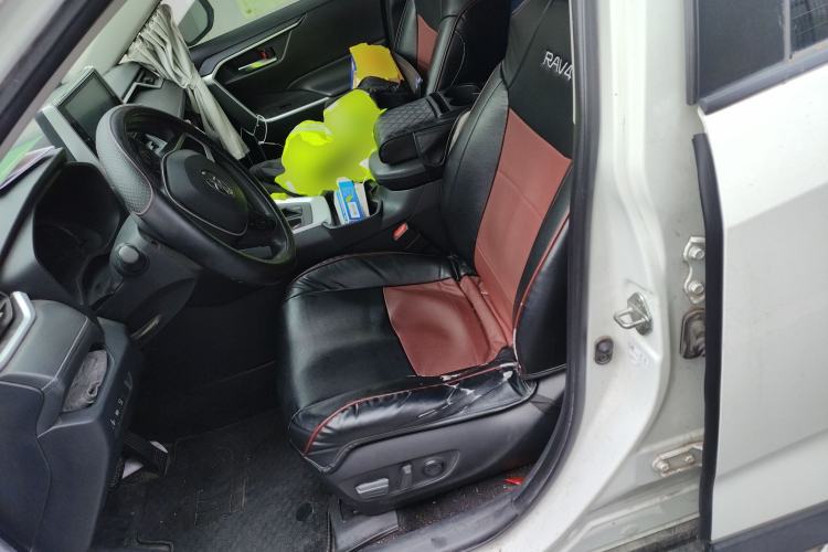 Used Toyota RAV4 2020 2.0L CVT Two-Wheel Drive Fashion Edition
