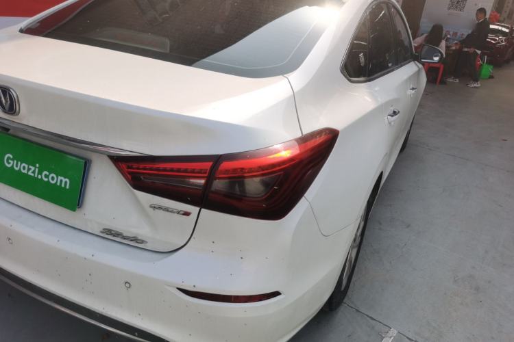 Used CHANGAN Eado 2019 High-Energy Edition 1.6L GDI Automatic Pioneer Model China VI Standard