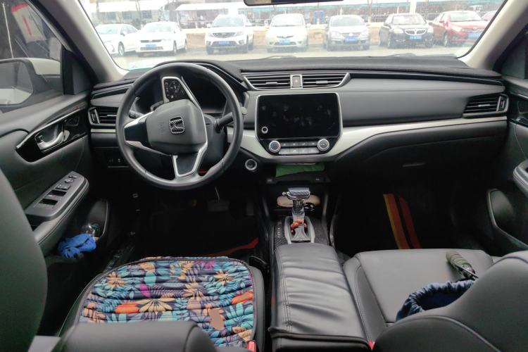 Used Honda Envix 2022 180TURBO CVT Enjoy Edition Center Console