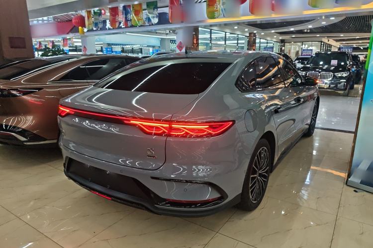 Used BYD Han 2025 DM-i Intelligent Driving Edition 125KM LiDAR Flagship Model
