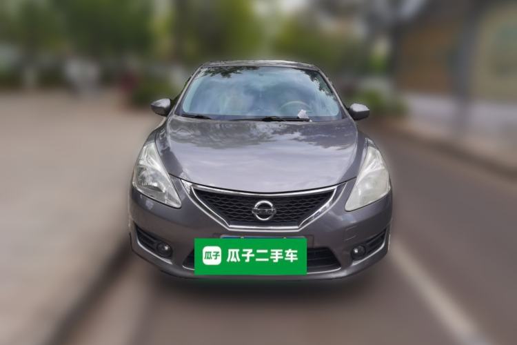 Used Nissan Tiida 2011 1.6L CVT Smart Version Front