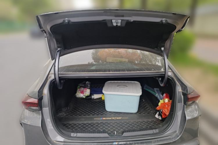 Used GAC Trumpchi EMPOW 2021 270T DCT J15 Version Trunk