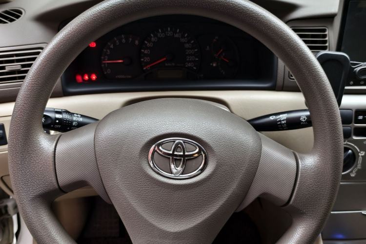 Used Toyota Corolla EX 2011 1.6L Manual Classic Edition
